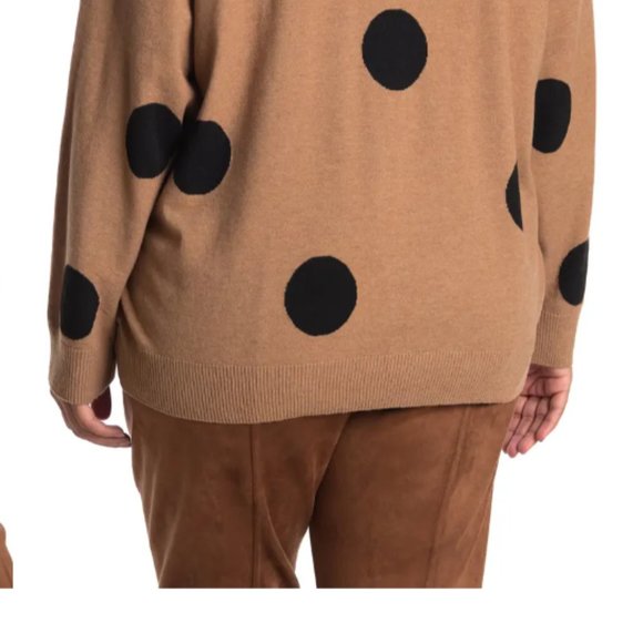 T Tahari Crew Neck Sweater Plus Size, Camel/Black Dot, 1X - Picture 5 of 5